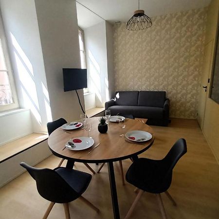 Chez David - T2 Neuf Dans Centre Historique Apartman Brioude Kültér fotó
